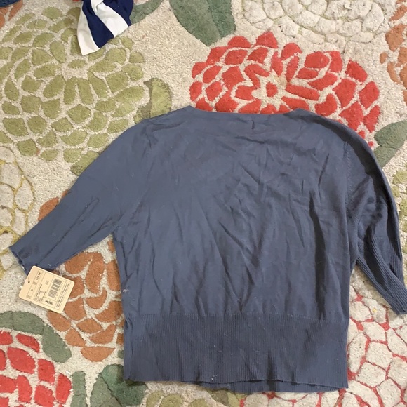 Mossimo NWT tiny sweater - Picture 6 of 6